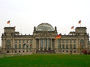 180px-berlin_reichstag_2005